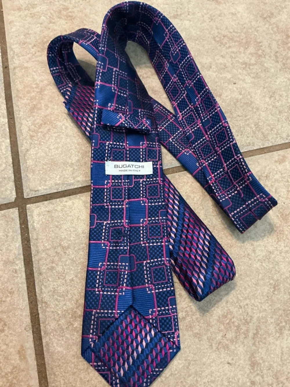 Bugatoni NavyBlue and Pink Geometric Men's Necktie